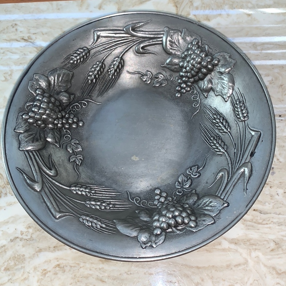 Vintage Pewter Bowl 10” Round Bowl Decor EUC